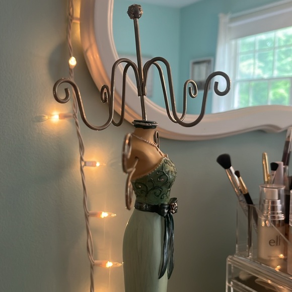 Jewelry Hanger Doll with Dress for Necklaces, Bracelets, Rings NEW - Picture 7 of 10